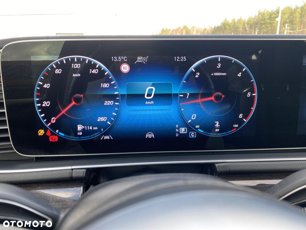 Mercedes-Benz GLS - 20