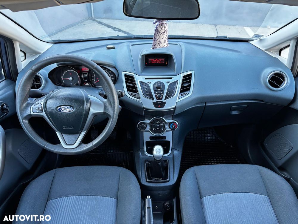 Ford Fiesta 1.4 TDCI Ghia - 9