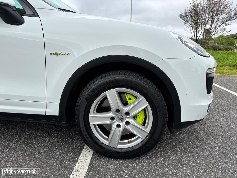 Porsche Cayenne S Tiptronic S - 23