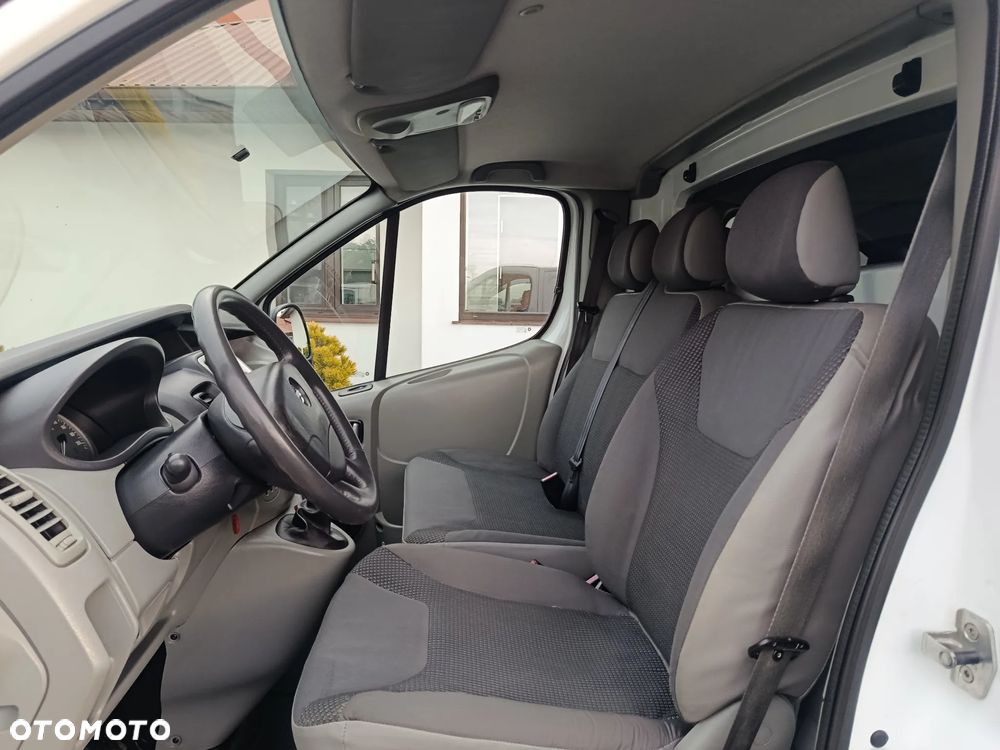 Opel Vivaro 2.0 CDTi - 12