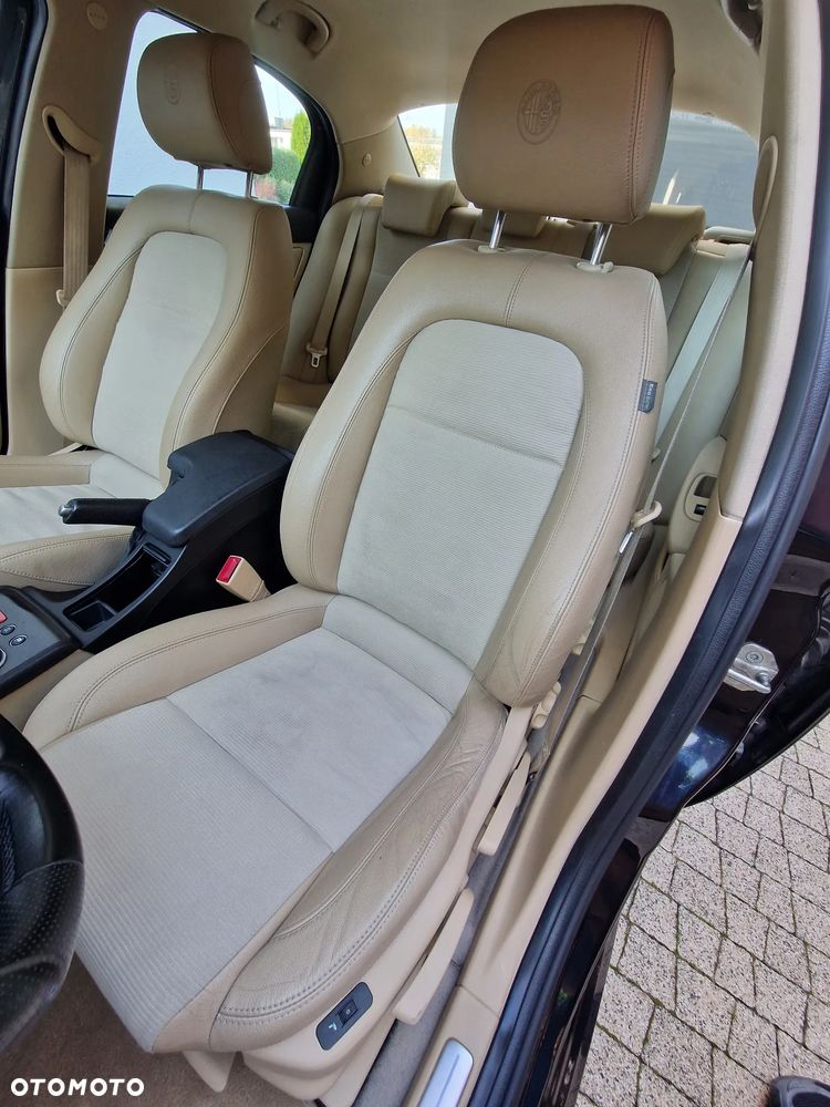 Alfa Romeo 159 2.0JTDM Sport Plus - 18