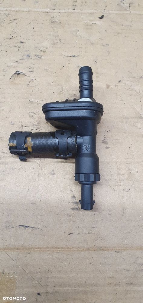Czujnik temperatury paliwa VW Tiguan 2.0 TDI 03L919824C - 1