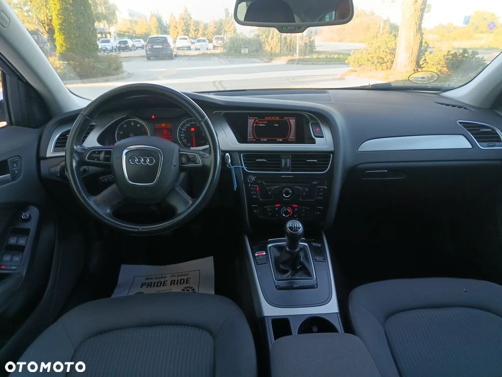 Audi A4 Avant - 6