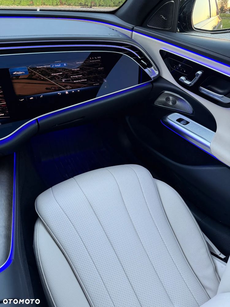 Mercedes-Benz Klasa E 220 d mHEV 4-Matic AMG 9G-Tronic - 37
