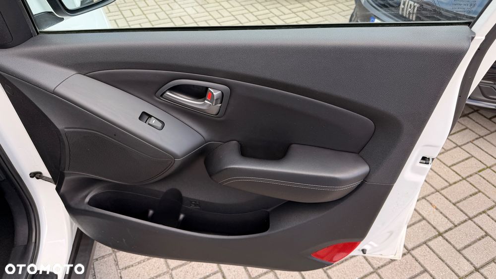 Hyundai ix35 - 33
