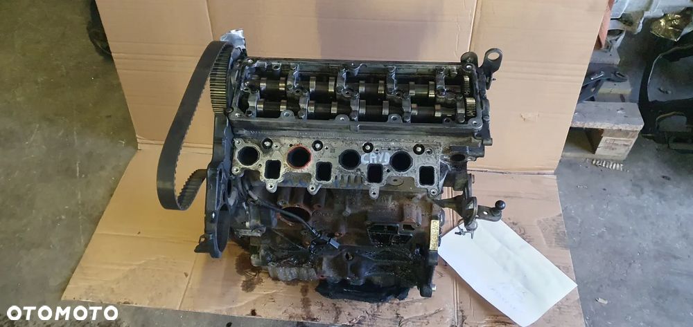 Silnik słupek blok silnika VW Audi Skoda Seat 1.6 TDI CAY CAYD - 1