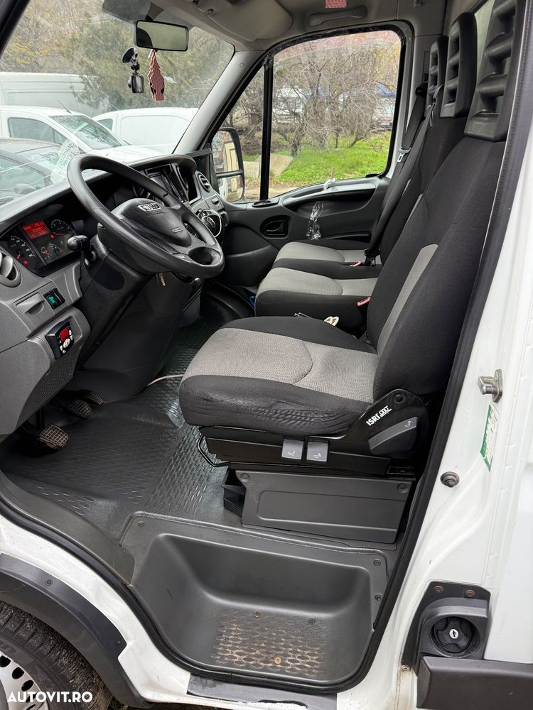 Iveco Daily 35c Frigorific Frig Carrier an 2014 Cub Izoterm 298.000km Istoric Service Facturi Kit Distribuție Ambreiaj Rezivie Frig AC Navi Discuri Placute Baterie Anvelope direcție suspensie Vopsea Ok TVA - 38