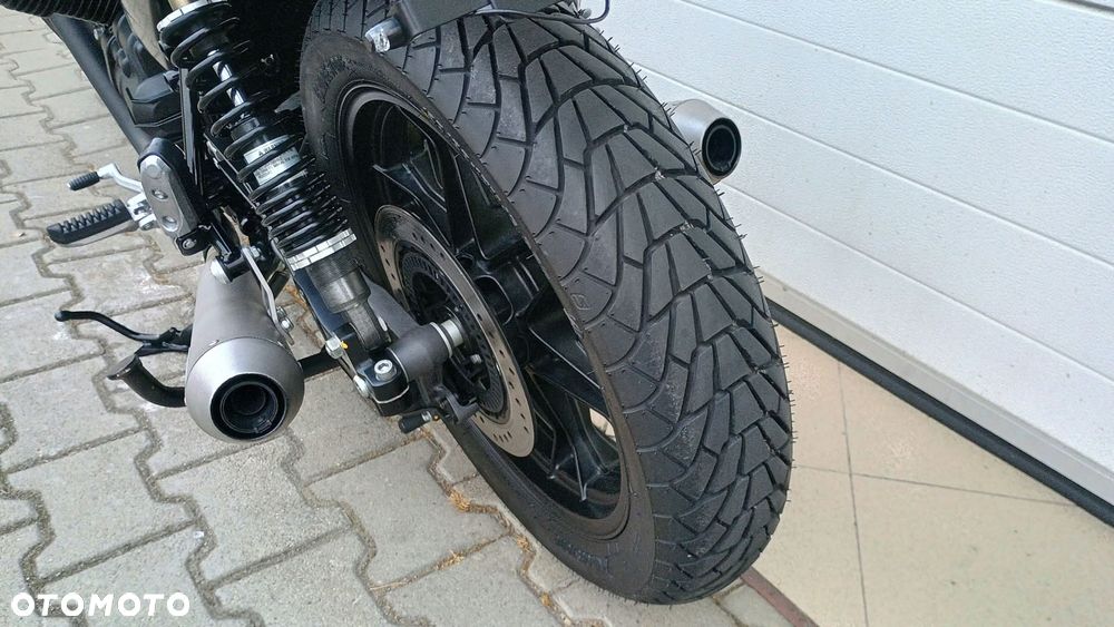 Moto Guzzi V7 - 31