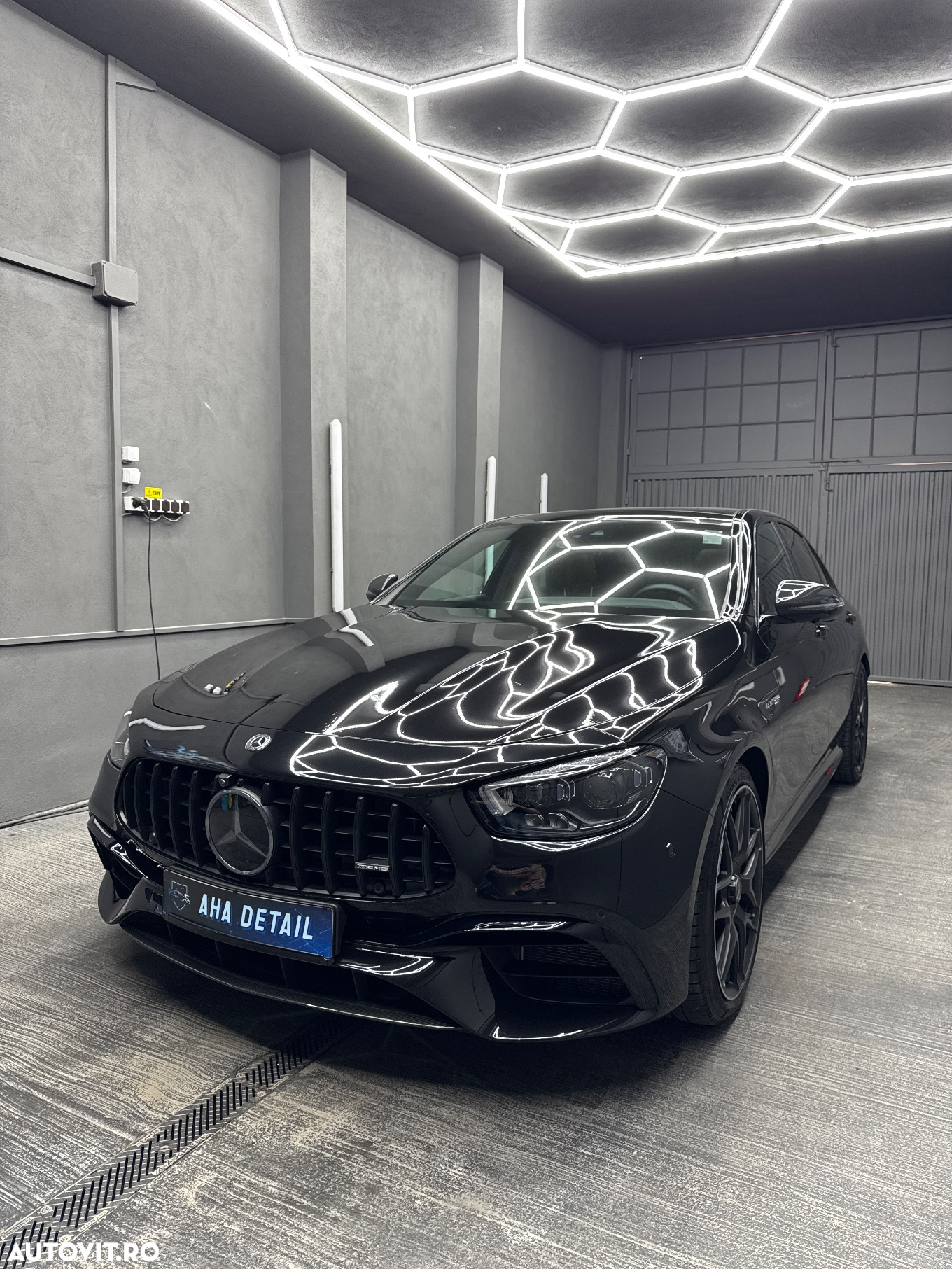 Mercedes-Benz E AMG 63 S 4MATIC - 2