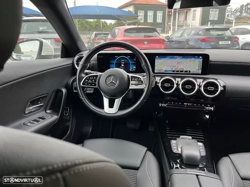 Mercedes-Benz CLA 250 e Shooting Brake Style Plus - 11