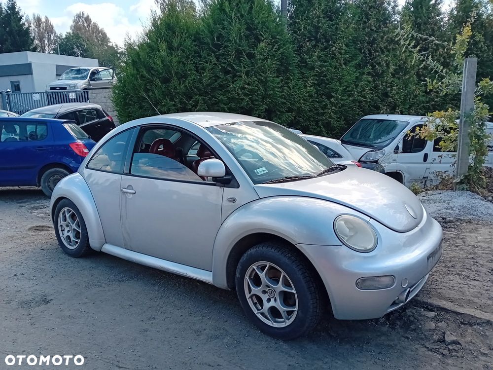 *VOLKSWAGEN NEW BEETLE* Samochód na części - 1