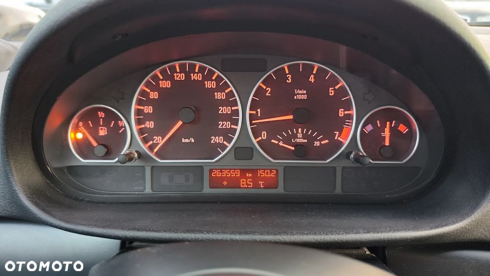 BMW Seria 3 320i Edition Lifestyle - 37