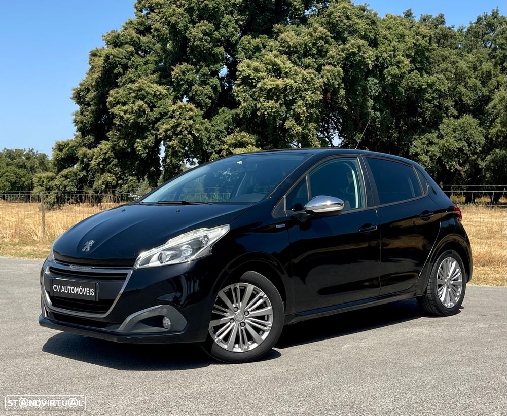 Peugeot 208 1.6 BlueHDi Style - 1