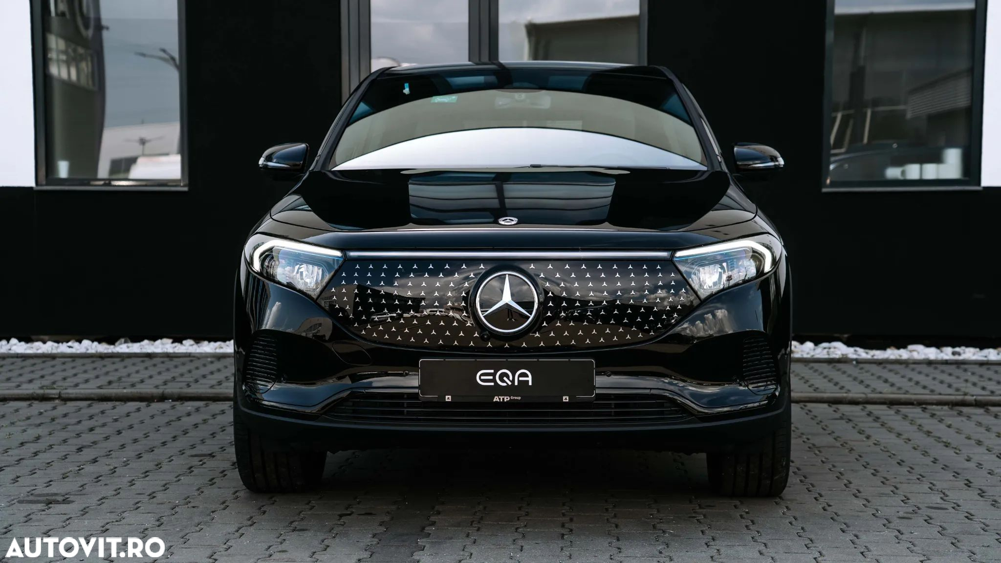 Mercedes-Benz EQA - 2