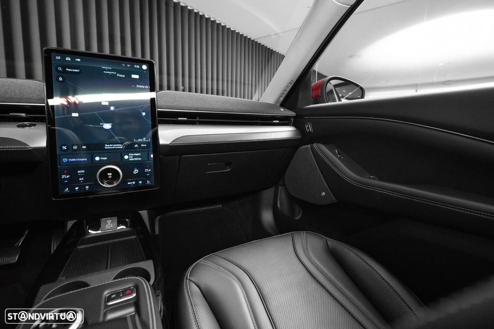 Ford Mustang Mach-E Standard - 18