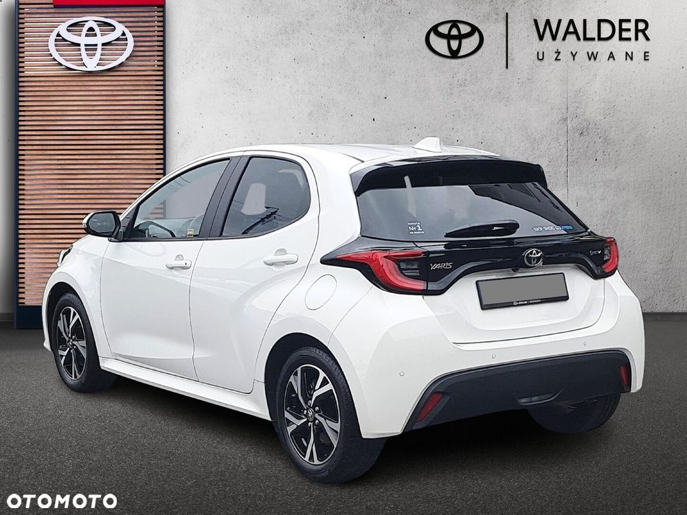 Toyota Yaris Hybrid 1.5 Style - 4