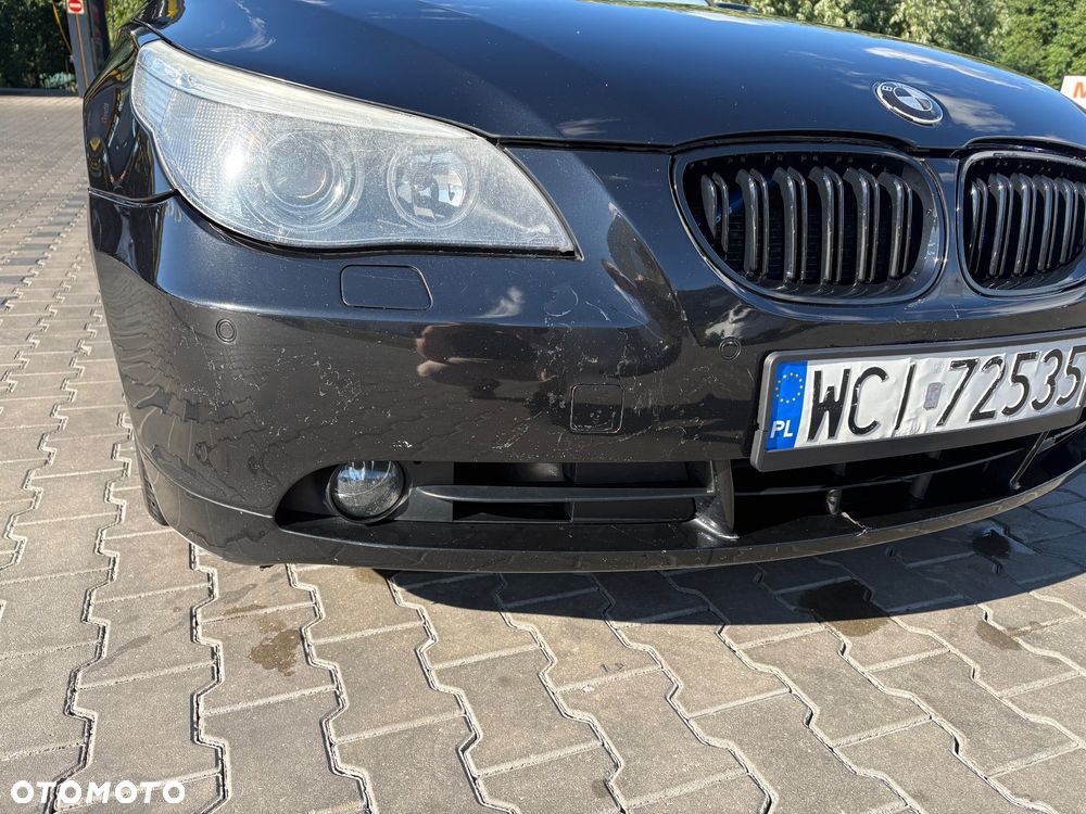 BMW Seria 5 525i - 25