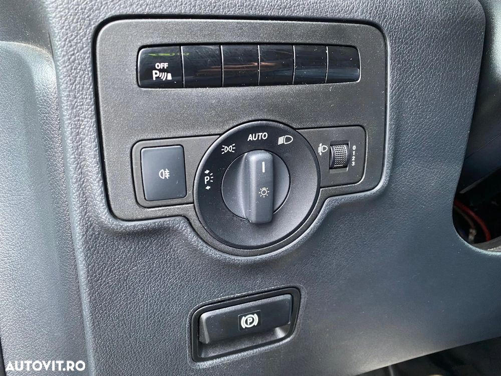 Mercedes-Benz Vito - 22