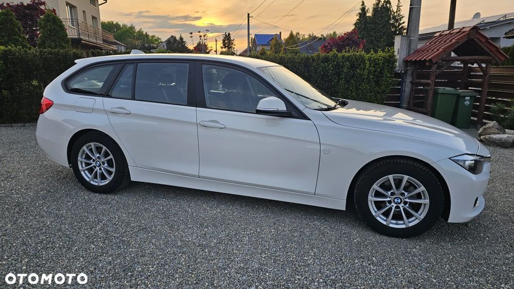 BMW Seria 3 - 21