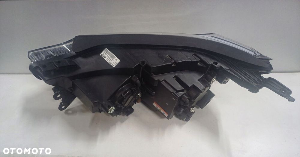 lampa prawy przód SSANGYONG REXTON XENON LED 17-20r EUROPA - 8