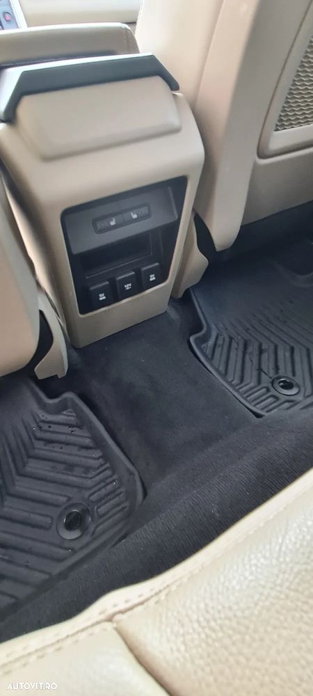 Land Rover Discovery Sport 2.0 l TD4 HSE Luxury Aut. - 7