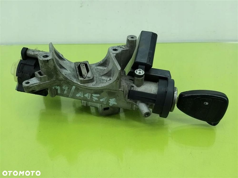 Stacyjka Dodge Caliber 2006-2011 C34035M 235812001B ORYGINAŁ - 1