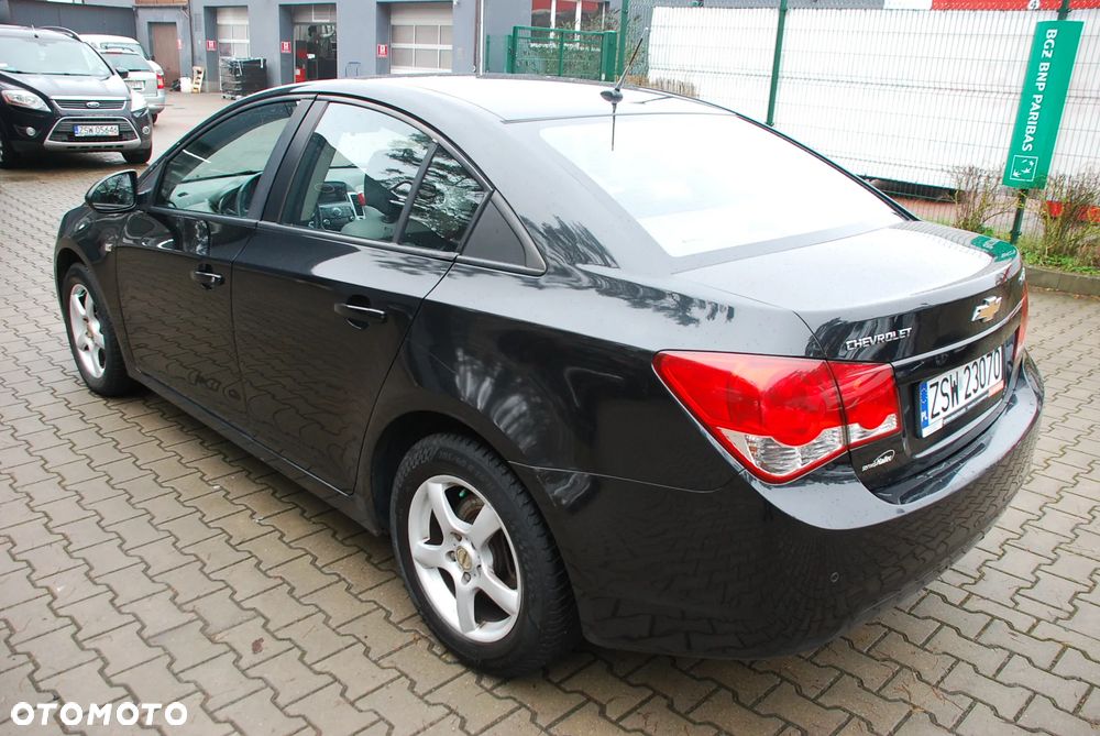 Chevrolet Cruze 2.0 VDCi LS - 4