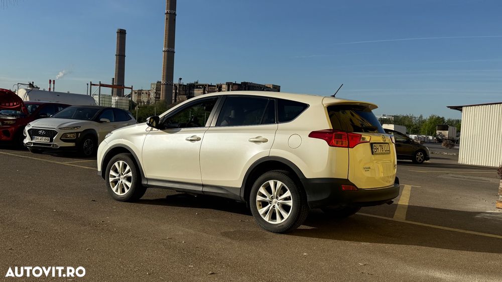 Toyota RAV4 2.2 D-4D 4x4 Automatik Edition - 1