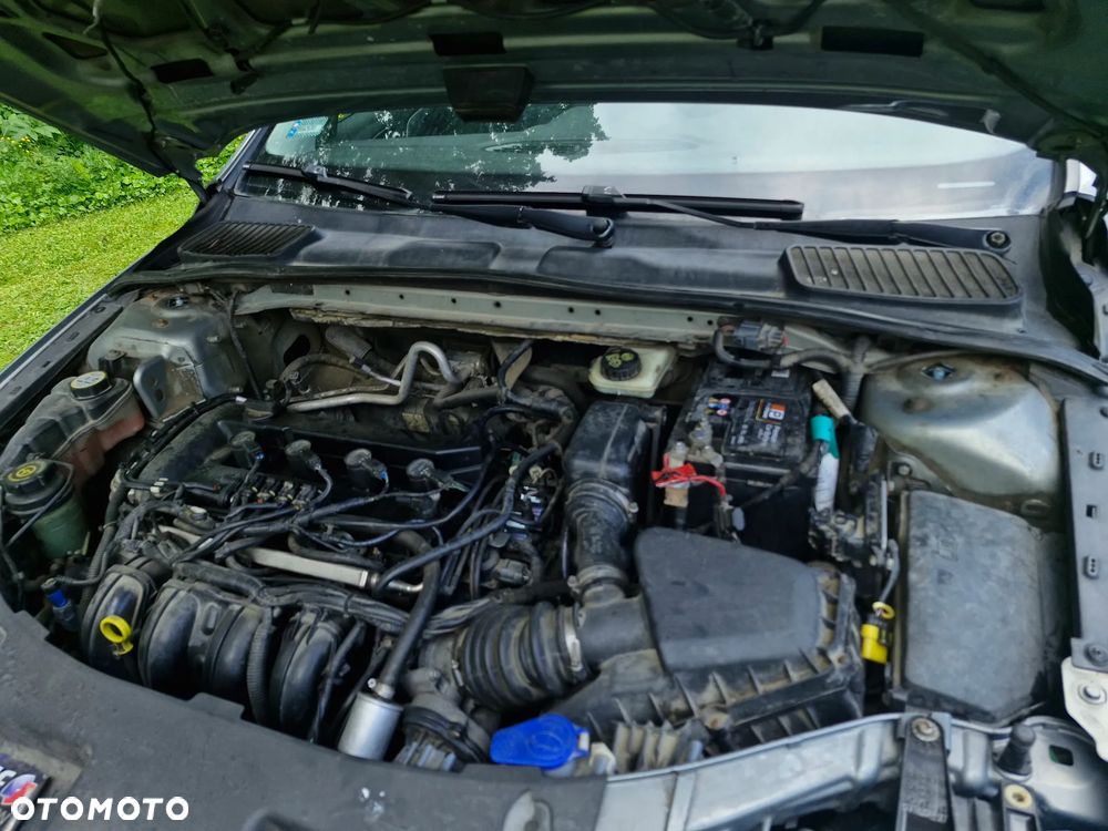 Ford Mondeo 2.0 Ambiente - 11