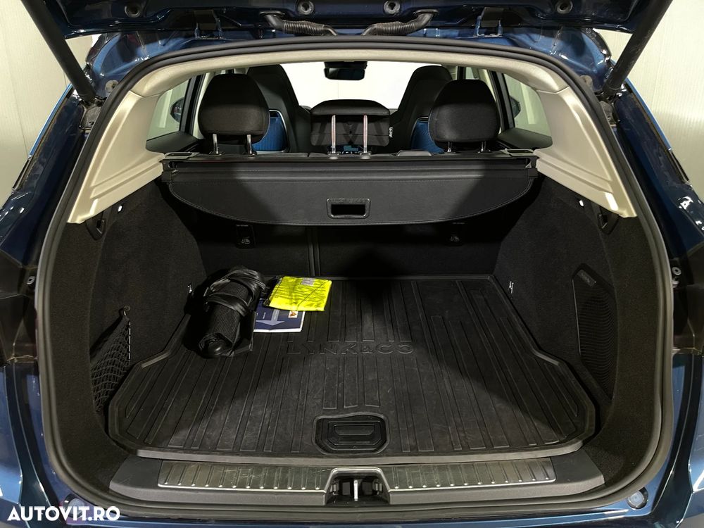 Lynk&Co 01 - 14
