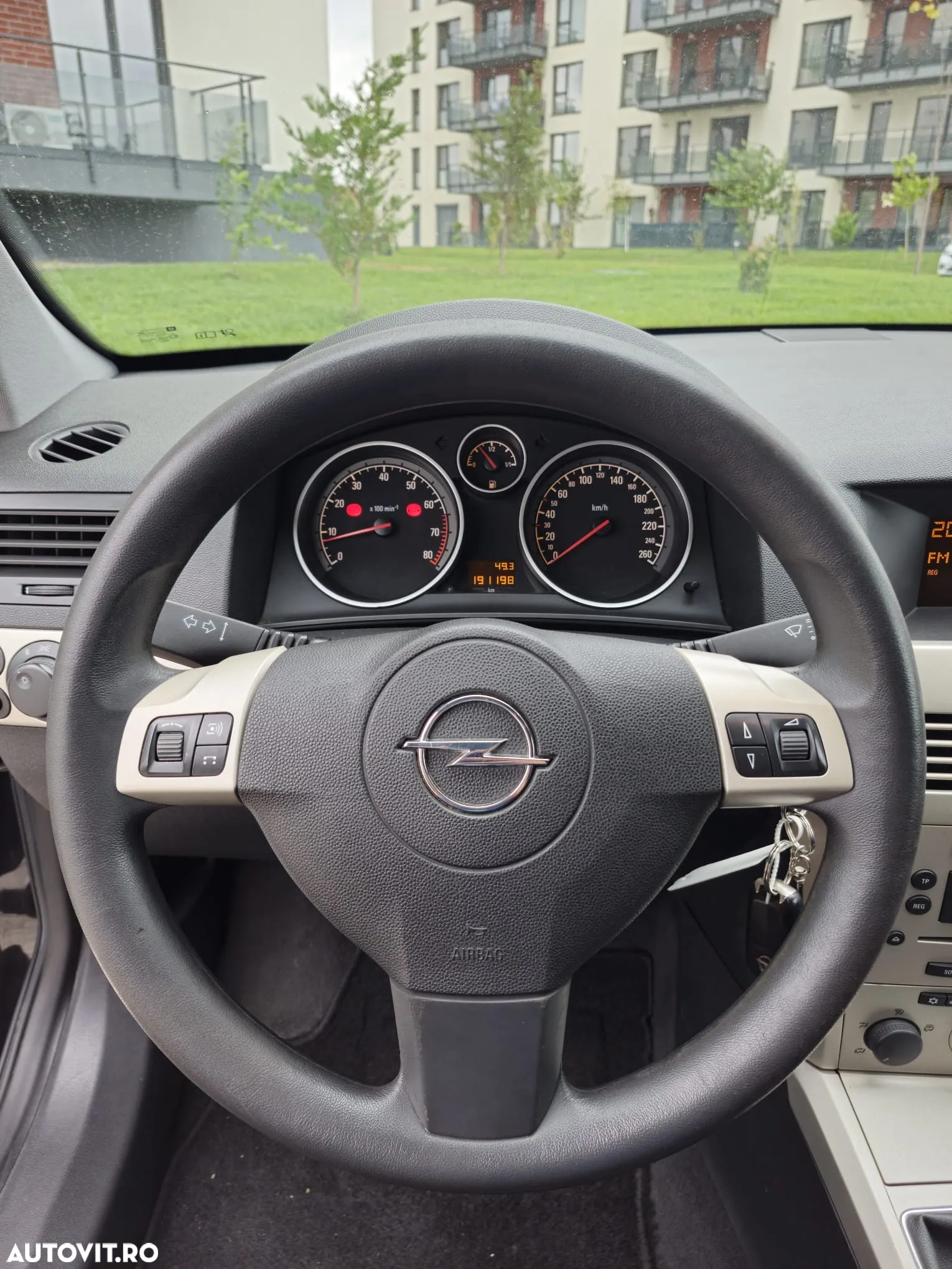 Opel Astra 1.6 Caravan Easytronic Cosmo - 8