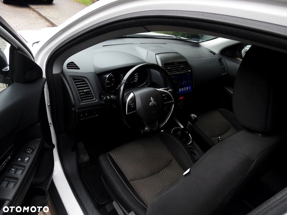 Mitsubishi ASX - 27