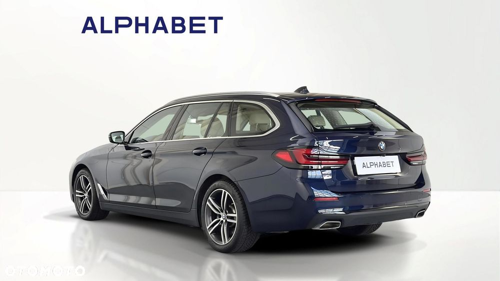BMW Seria 5 520i mHEV sport - 6
