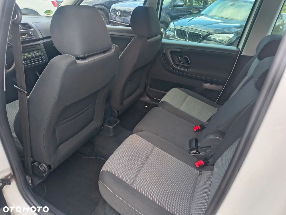Skoda Roomster 1.2 TSI Ambition PLUS EDITION - 17