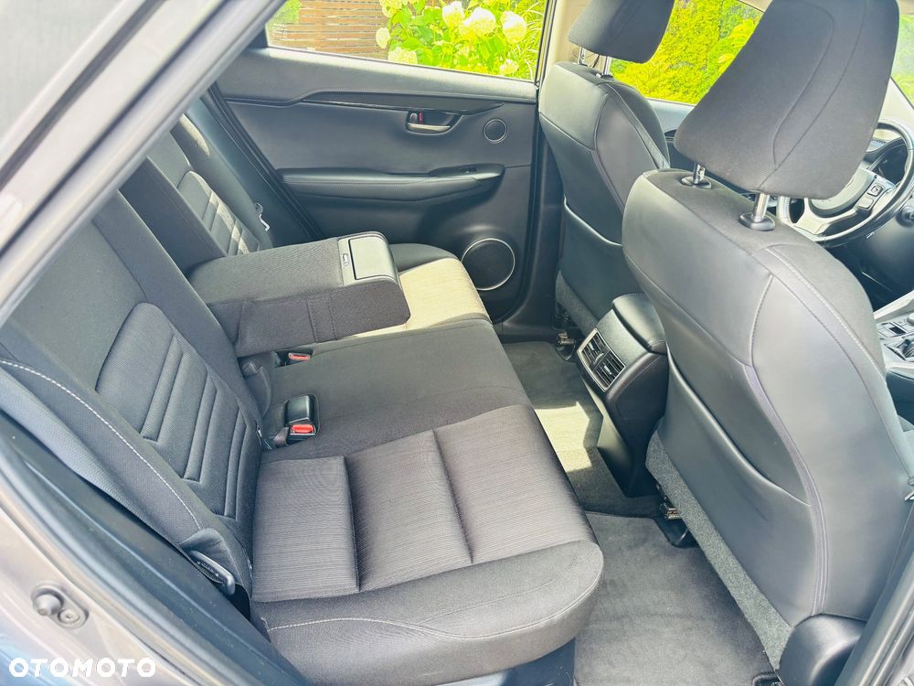Lexus NX 200t Elegance AWD - 11