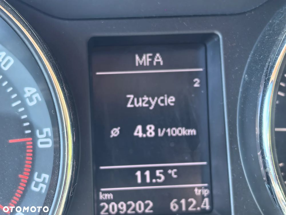 Skoda Superb 1.6 TDI Elegance - 31