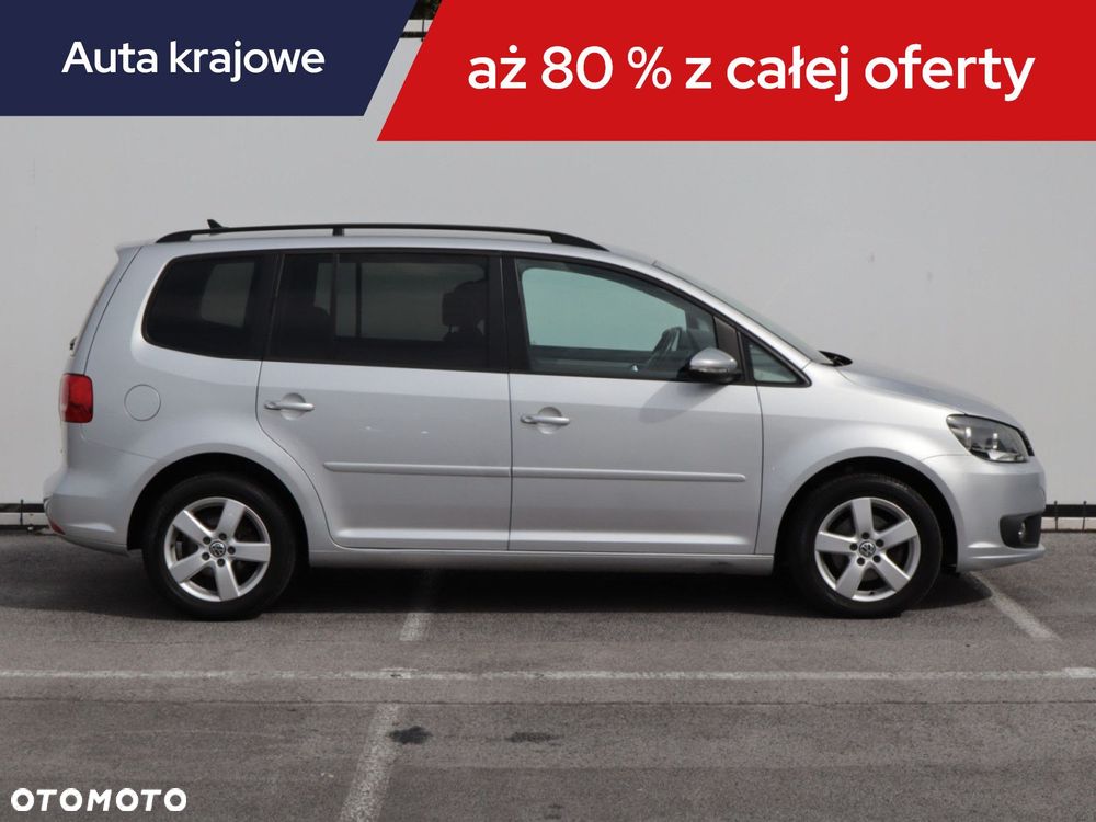 Volkswagen Touran - 8