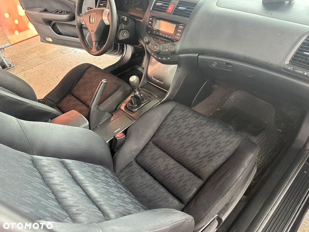 Honda Accord 2.0 i Executive - 6