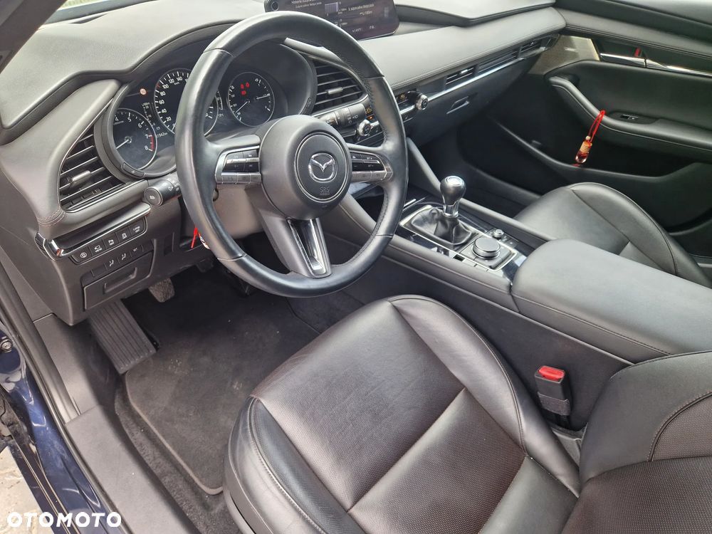 Mazda 3 SKYACTIV-X 2.0 M-Hybrid SELECTION - 23