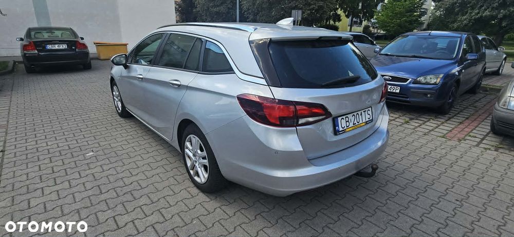 Opel Astra 1.6 CDTI DPF ecoFLEX TourerStart/Stop Edition - 4