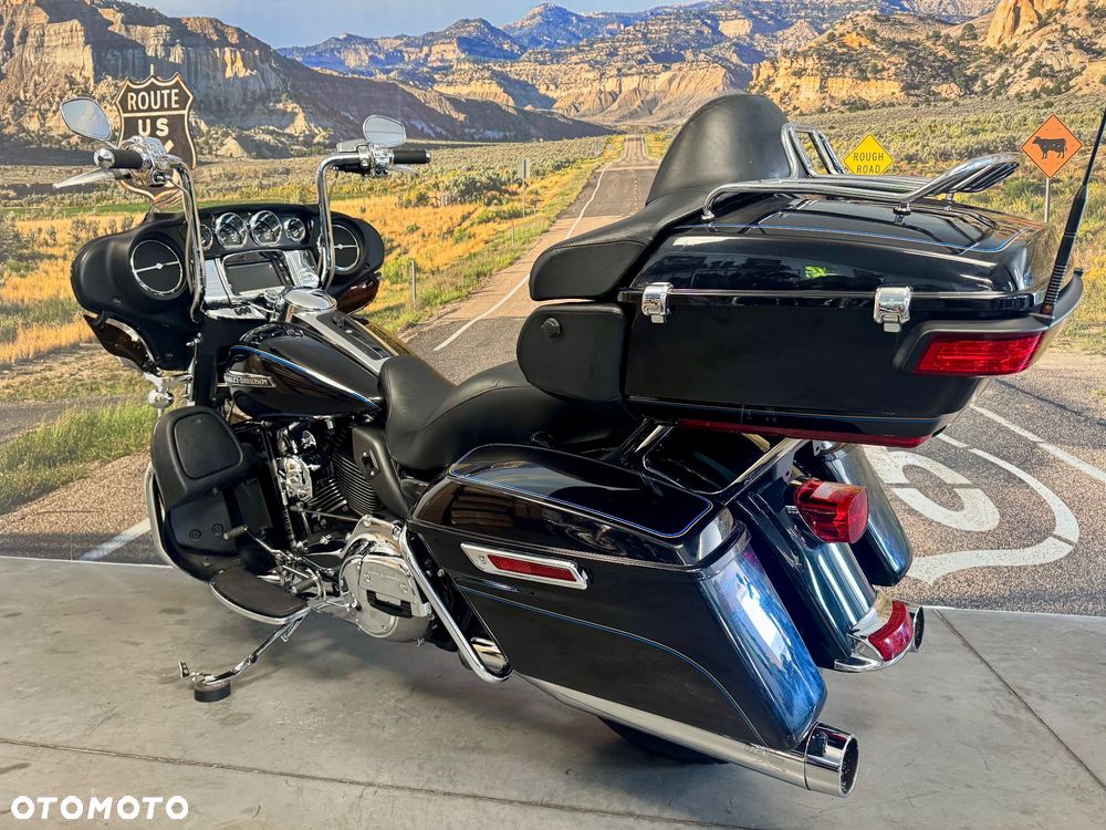 Harley-Davidson Touring Electra Glide - 9