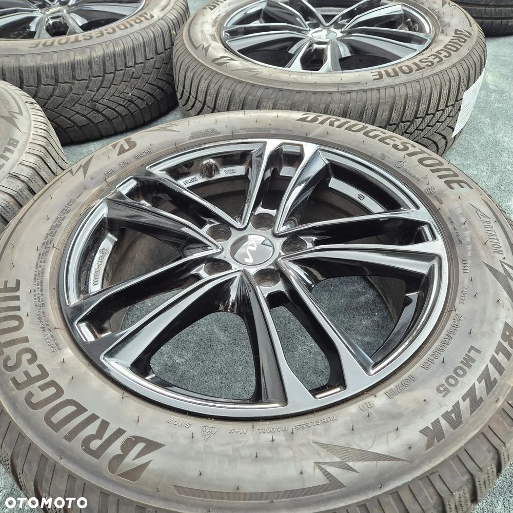 ZIMA KOŁA 235/60 R18 KIA SORENTO MAZDA CX-7 CX-5 HONDA CR-V SANTA FEE IX 55 - 2