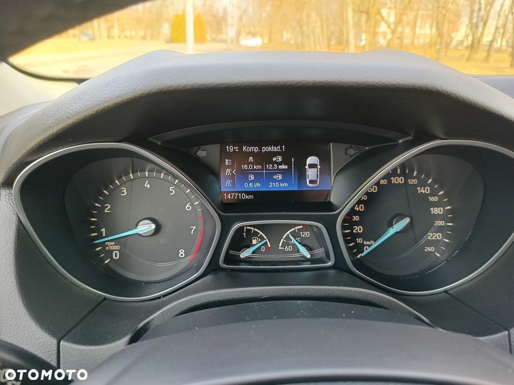 Ford Focus - 21