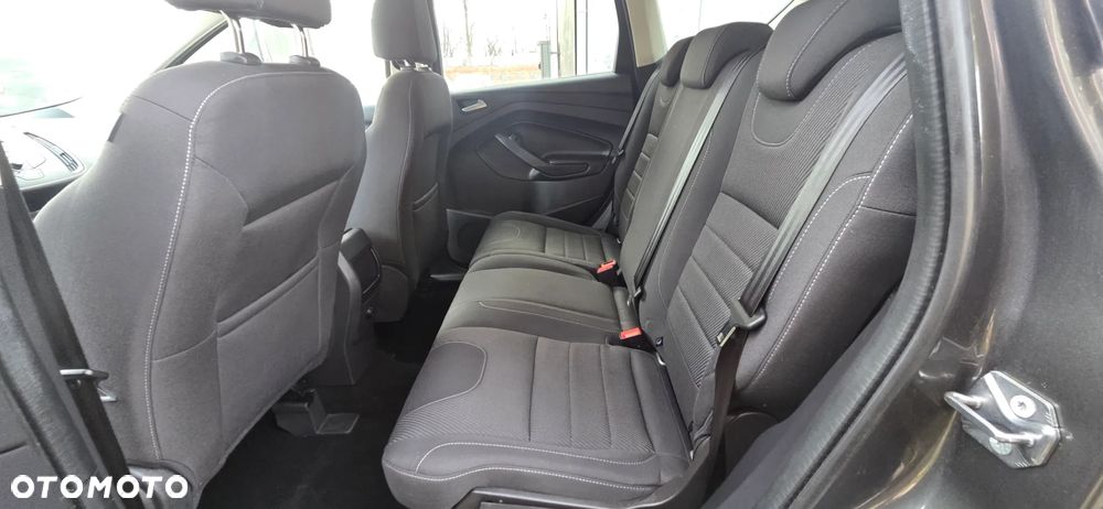 Ford Kuga 1.5 EcoBoost 2x4 Titanium - 31