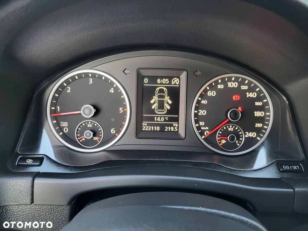 Volkswagen Tiguan - 26