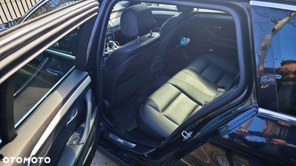 BMW Seria 5 520d xDrive Luxury Line - 10