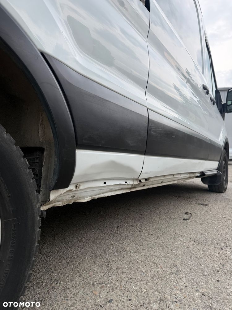 Ford Transit - 10