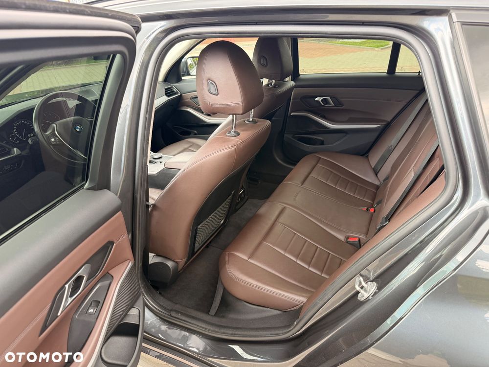 BMW Seria 3 320d MHEV Advantage - 30