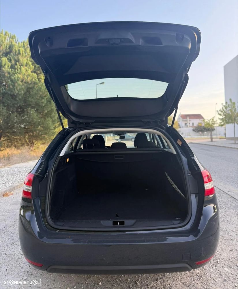 Peugeot 308 - 14