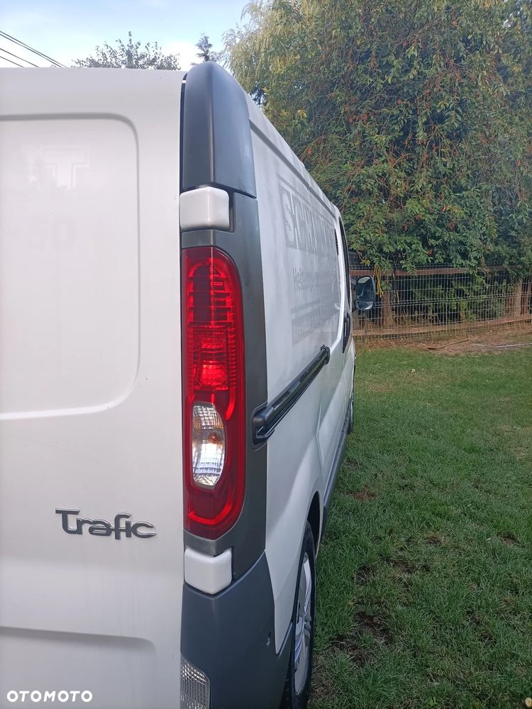 Renault Trafic - 14